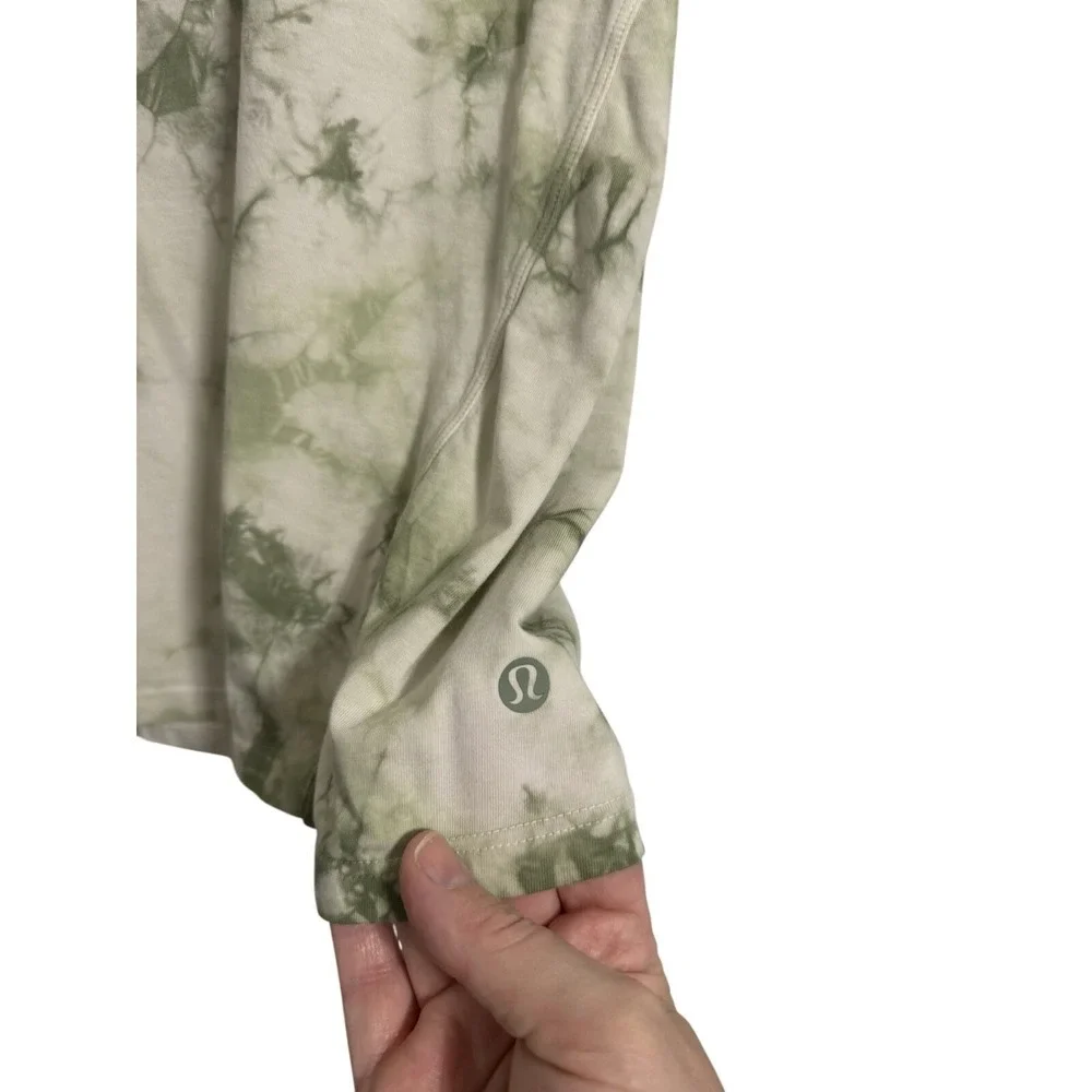 Lululemon Green Tie Dye Cut Out Shoulder Short Sleeve Tee Shirt Womens Size 8 - Picture 4 of 9